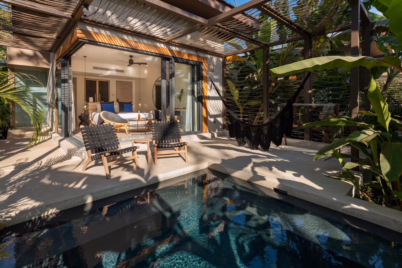 Nantipa Ninta Beachfront Bungalow with private pool steps from Santa Teresa beach