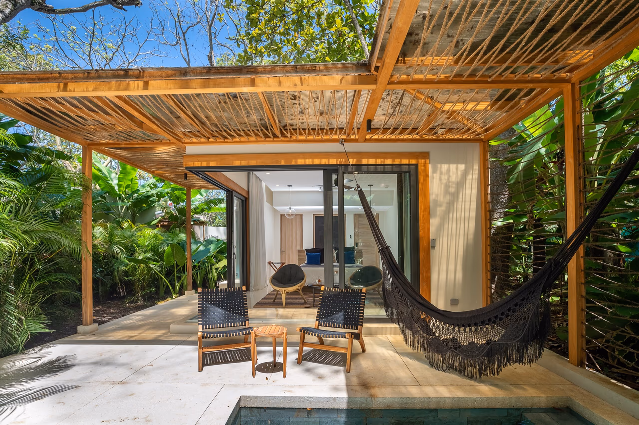 Ninta Beachfront Bungalow luxury bathroom with rain shower, Nantipa Costa Rica