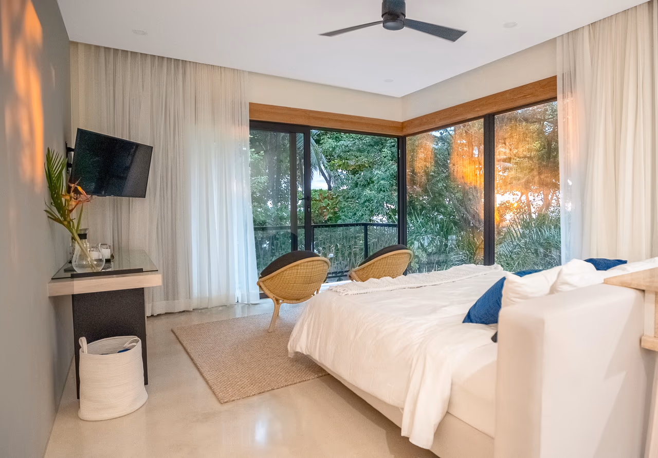 Beachfront Villa upper level terrace with panoramic ocean views, Hotel Nantipa